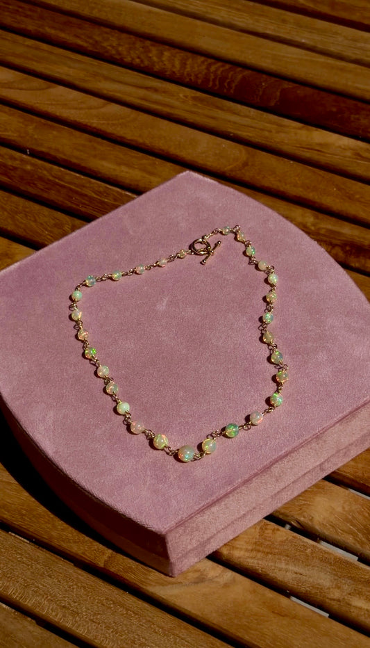 opal and 18kt
